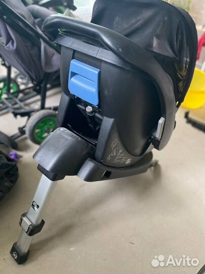 Автокресло с системой изофикс Recaro