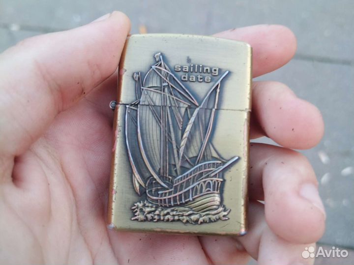 Зажигалка бензиновая zippo бу