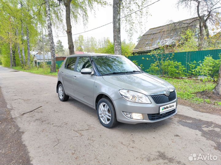 Skoda Fabia 1.6 AT, 2011, 67 900 км