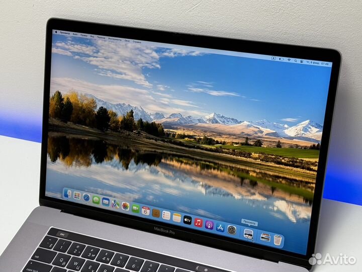 MacBook Pro 15 i7/16/512/Radeon 4gb