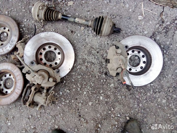 Комплект тормозов Шкода Октавия а5 1.8