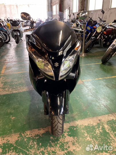 Mаксискутер Suzuki Burgman (SkyWave) 400