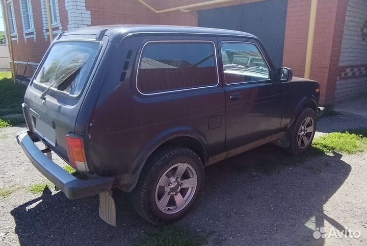 LADA 4x4 (Нива) 1.7 МТ, 2015, 110 000 км