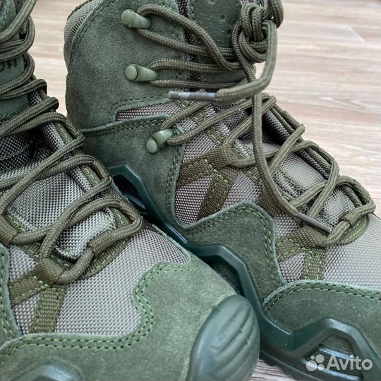 Ботинки лова Lowa (Лова). Тактическая обувь