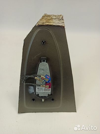 Антенна в крышу BMW X5 E70