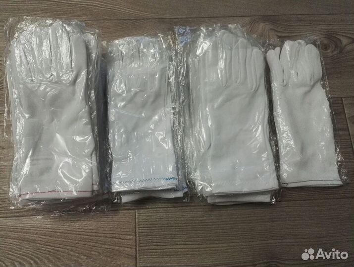 Перчатки белые