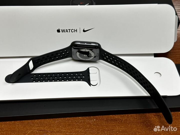 Apple Watch S5 Nike+ 44mm SpGrey Sport Band отлич