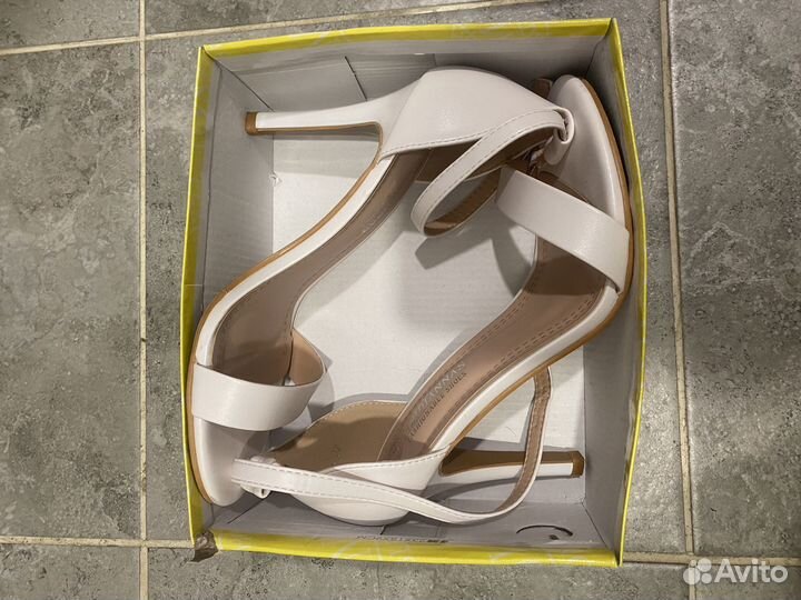 Туфли белые свадебные