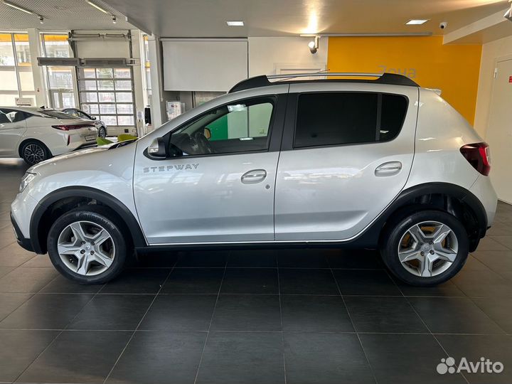 Renault Sandero Stepway 1.6 AT, 2020, 95 400 км