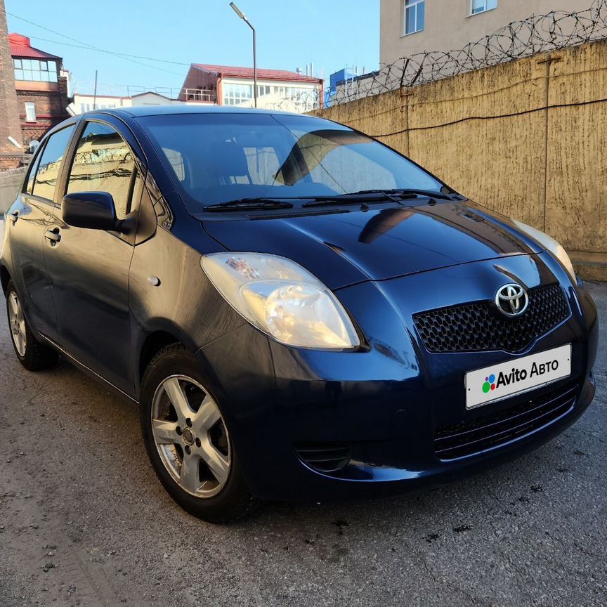 Купить Toyota Yaris 🚘 от 349 000 ₽ в Новгородской области