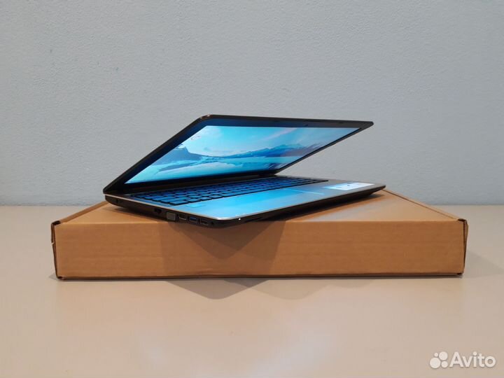 Новый ноутбук Asus 2023год/4 ядра/Гарантия 1 год