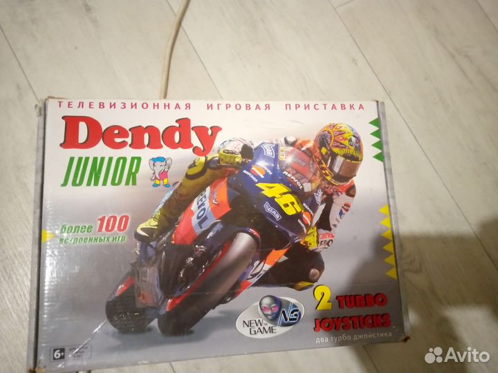 Игровая стационарная приставка Dendy игра