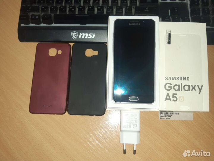 Телефон Samsung galaxy a5 2016