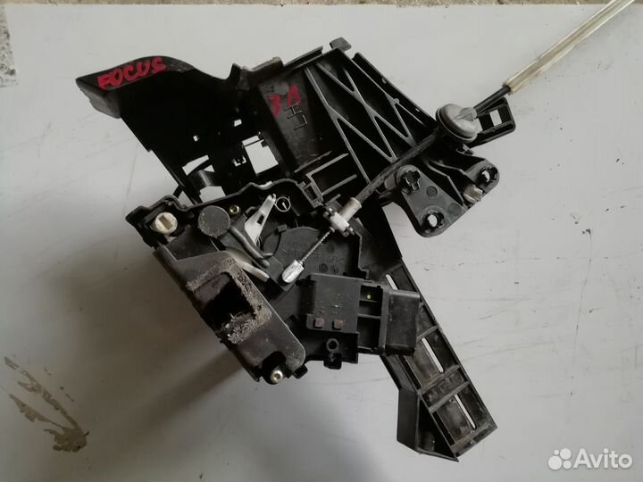 Замок задней левой двери Форд Фокус 2