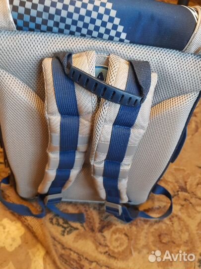 Рюкзак школьный для мальчика новый