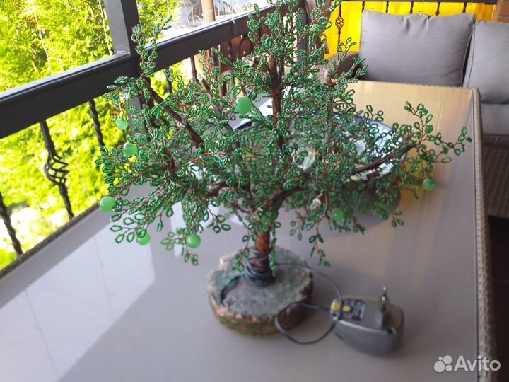 Светильник дерево