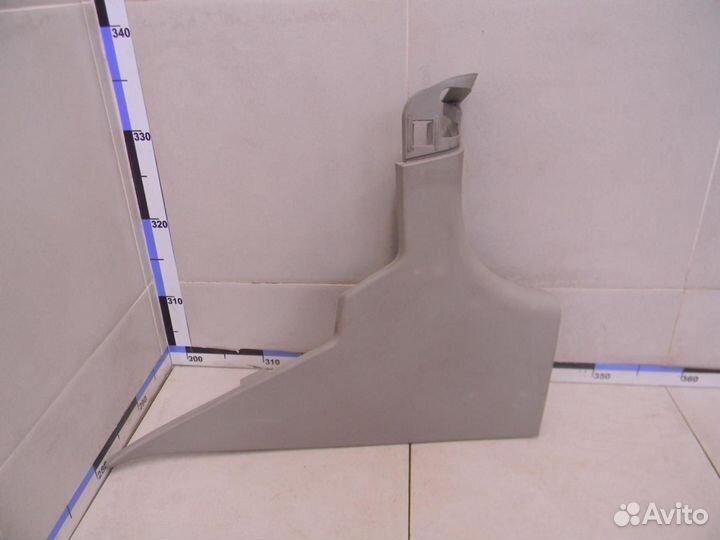 Обшивка стойки Fluence 2010