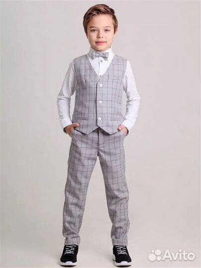 Нарядный костюм для мальчика