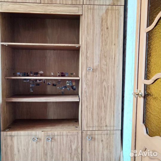 Стенка в гостиную бу