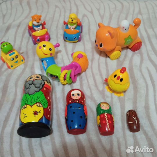 Развивающие игрушки погремушки