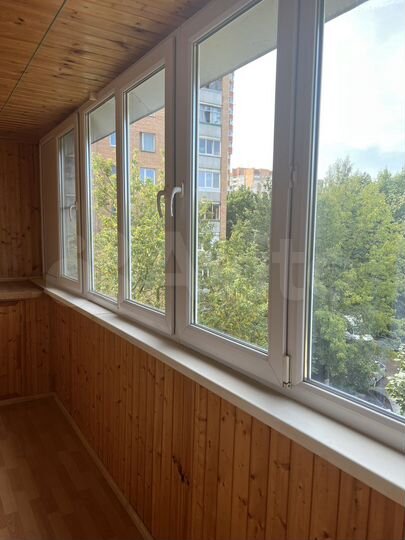 2-к. квартира, 45 м², 4/9 эт.