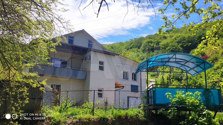 Дом 340 м² на участке 12 сот.