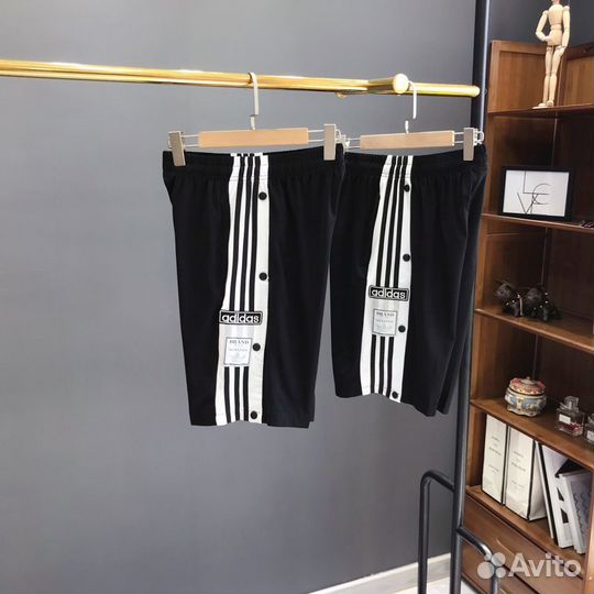 Шорты Adidas Адибрейк