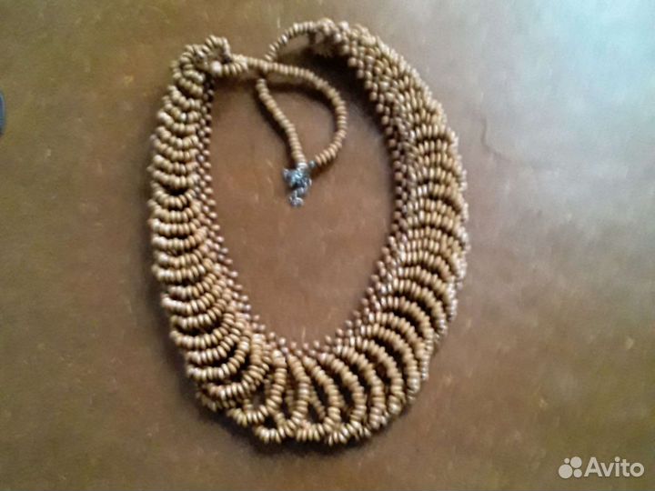 Колье ожерелье