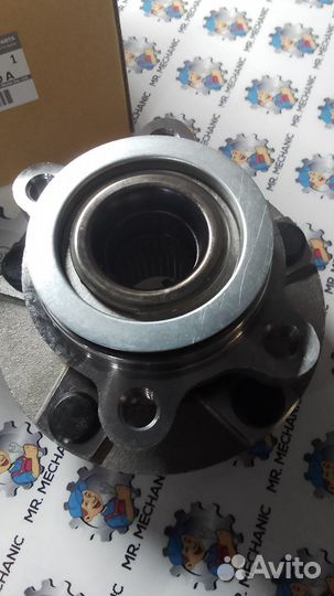 Nissan 402023US0A Ступица передняя