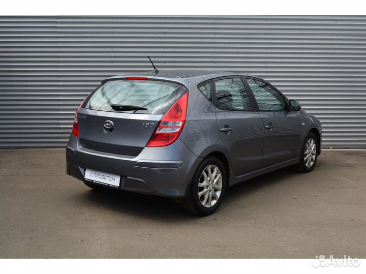 Hyundai i30 1.6 AT, 2011, 379 059 км