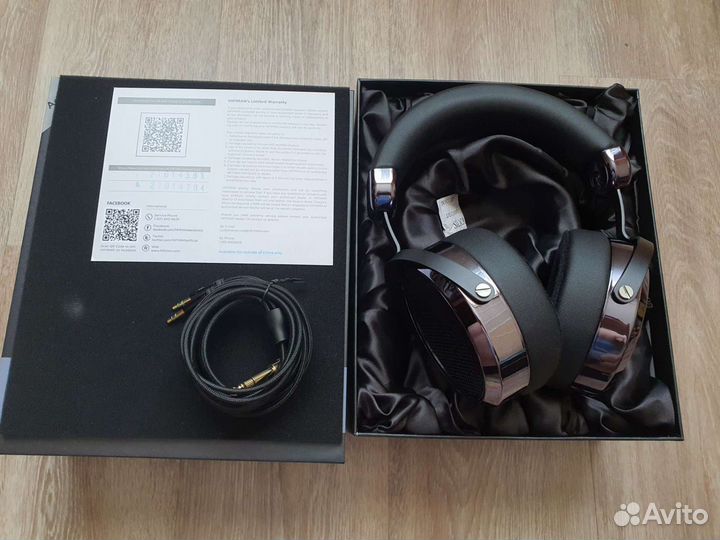Наушники HiFiman HE-560 V4 (Новые)