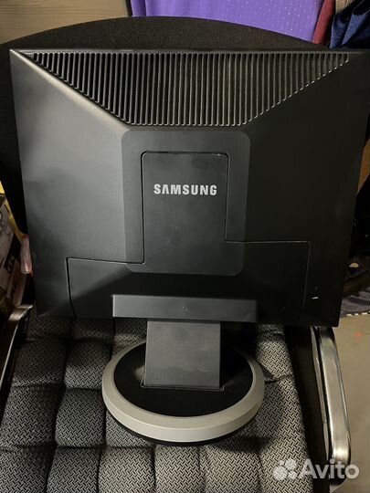 Монитор Samsung GH19PS