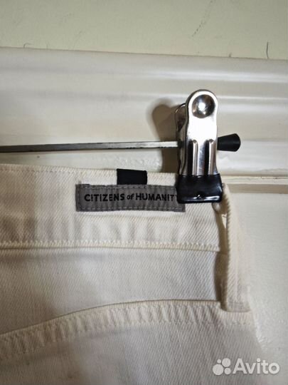 Джинсы белы citizens of humanity