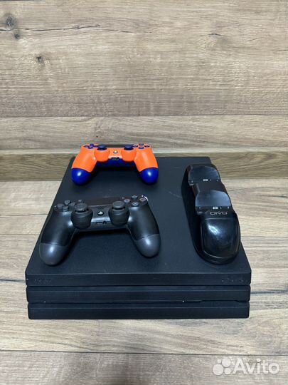 Sony playstation 4 pro 1tb+45игр+2геймпада