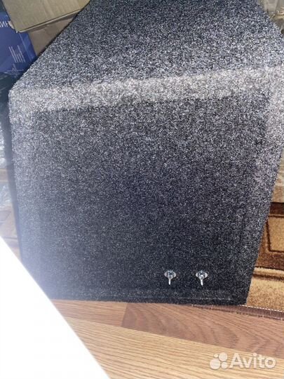 Сабвуфер для авто