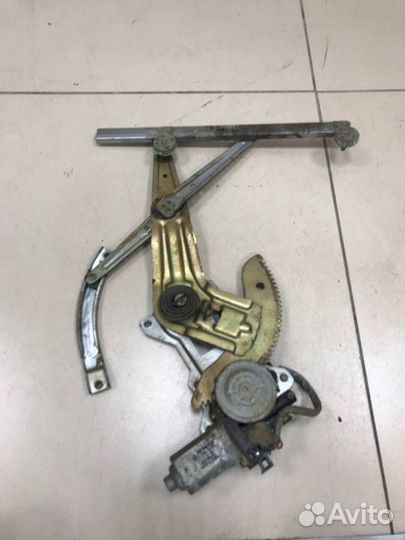 Стеклоподъемник электрический задний левый