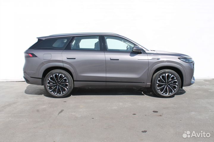 JAECOO J8 2.0 AMT, 2024