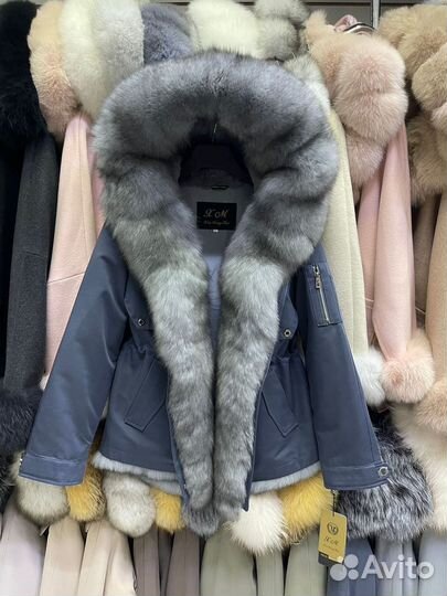 Парка с натуральным мехом