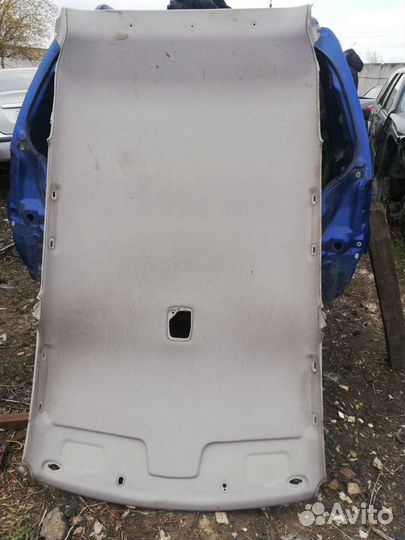 Потолок крыши Мазда Демио 1