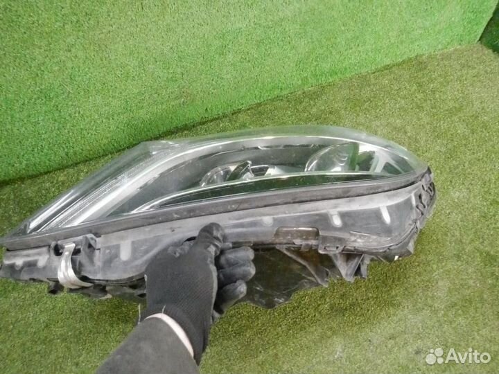 Битая Фара левая Mercedes S w222 (2013-2017) LED