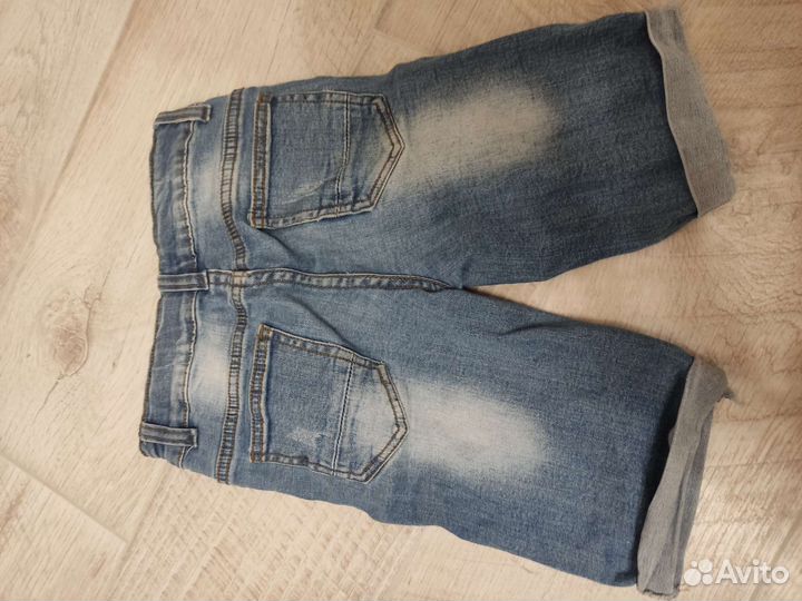 Джинсовые шорты