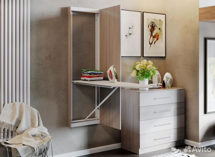 Зеркало с гладильной доской