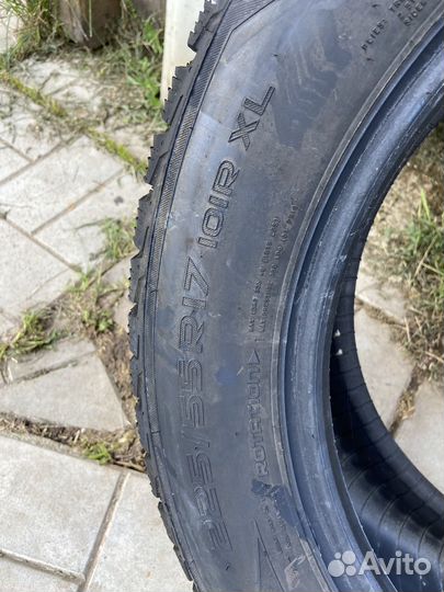 Nokian Tyres Hakkapeliitta R2 255/55 R17