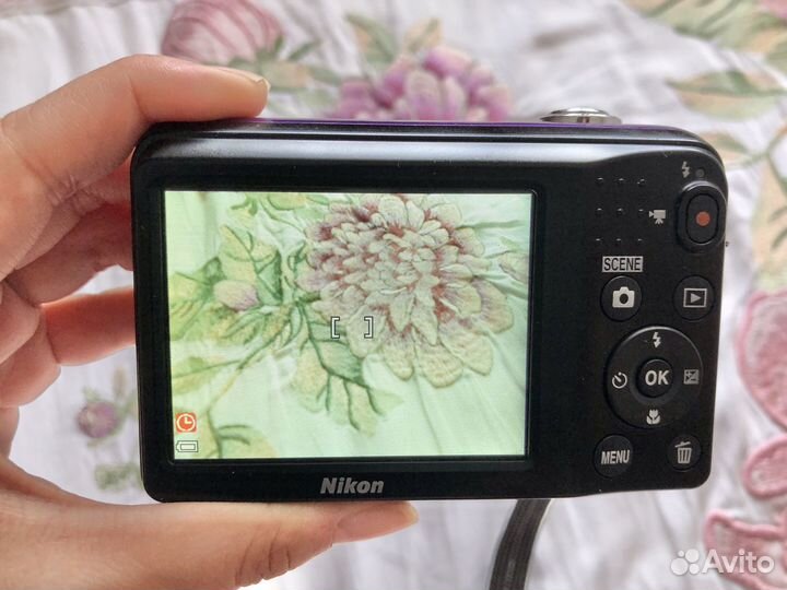 Компактный фотоаппарат Nikon Coolpix A10