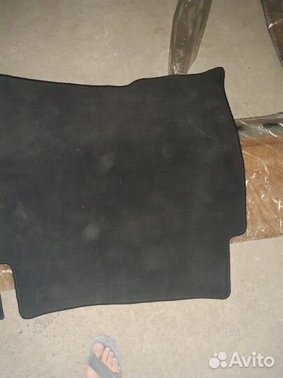 Коврик в багажник на мерседес 639, 447