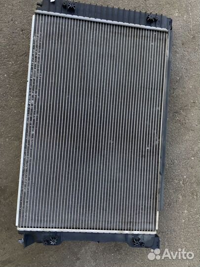 Радиатор охлаждения Audi A6 C6 4F5 4F2 4F0121251AF