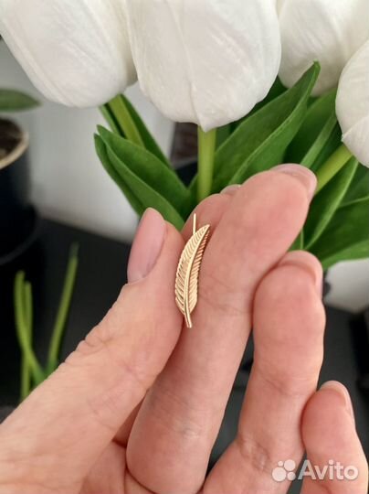 Золотые серьги