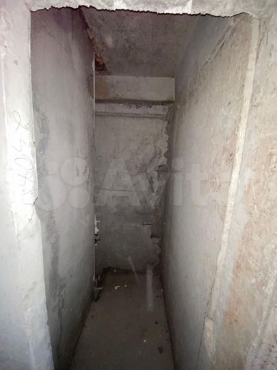 2-к. квартира, 77 м², 2/10 эт.