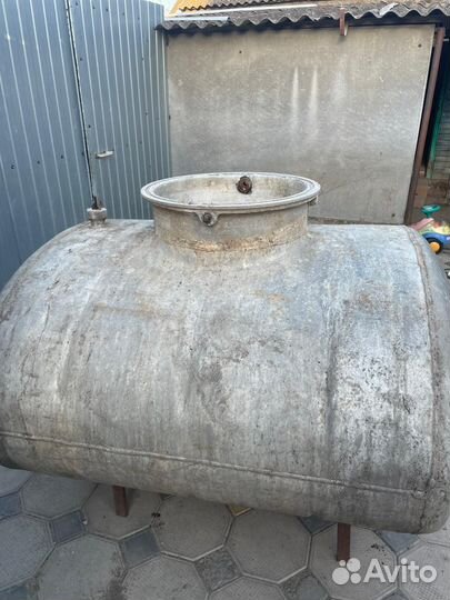 Алюминиевая бочка