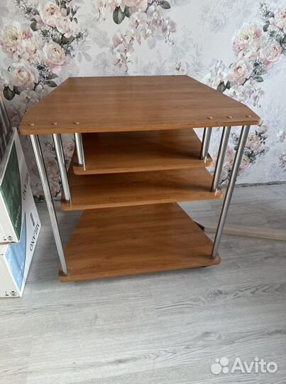 Тумба под телевизор